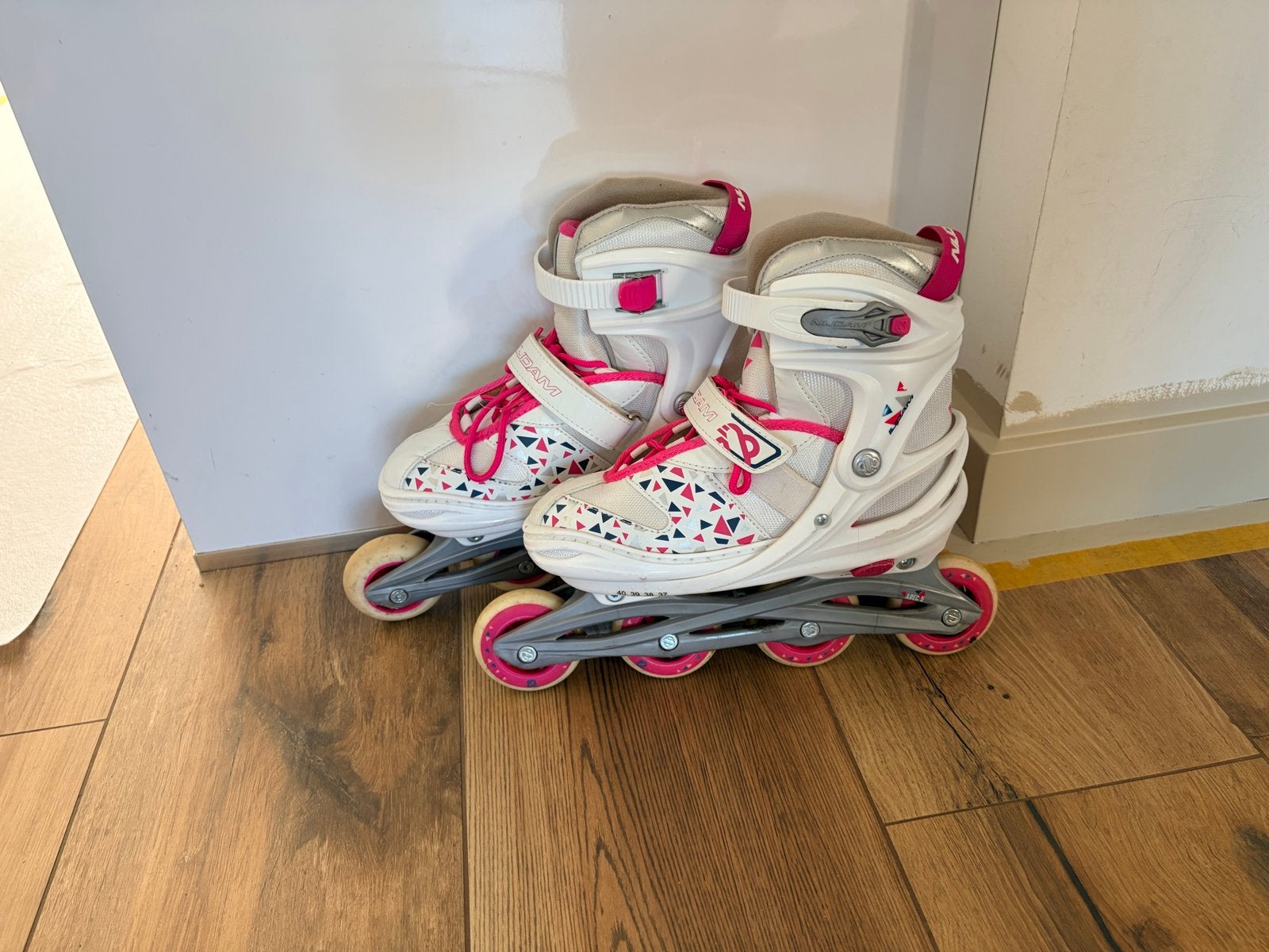 Verstelbare inline skates Nijdam voor kinderen - Maat 36-39, Overige merken, Kinderen, Ophalen of Verzenden, Inline skates 4 wielen