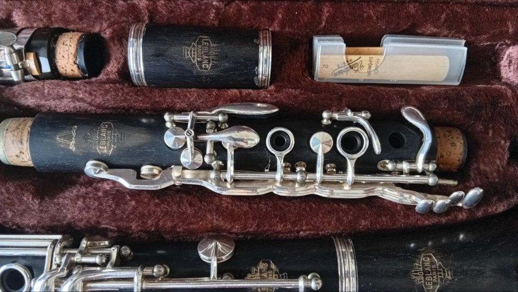 Klarinet Atelier Joure Gereviseerde Bes Klarinetten., Bes-klarinet, Ophalen of Verzenden, Zo goed als nieuw, Met koffer