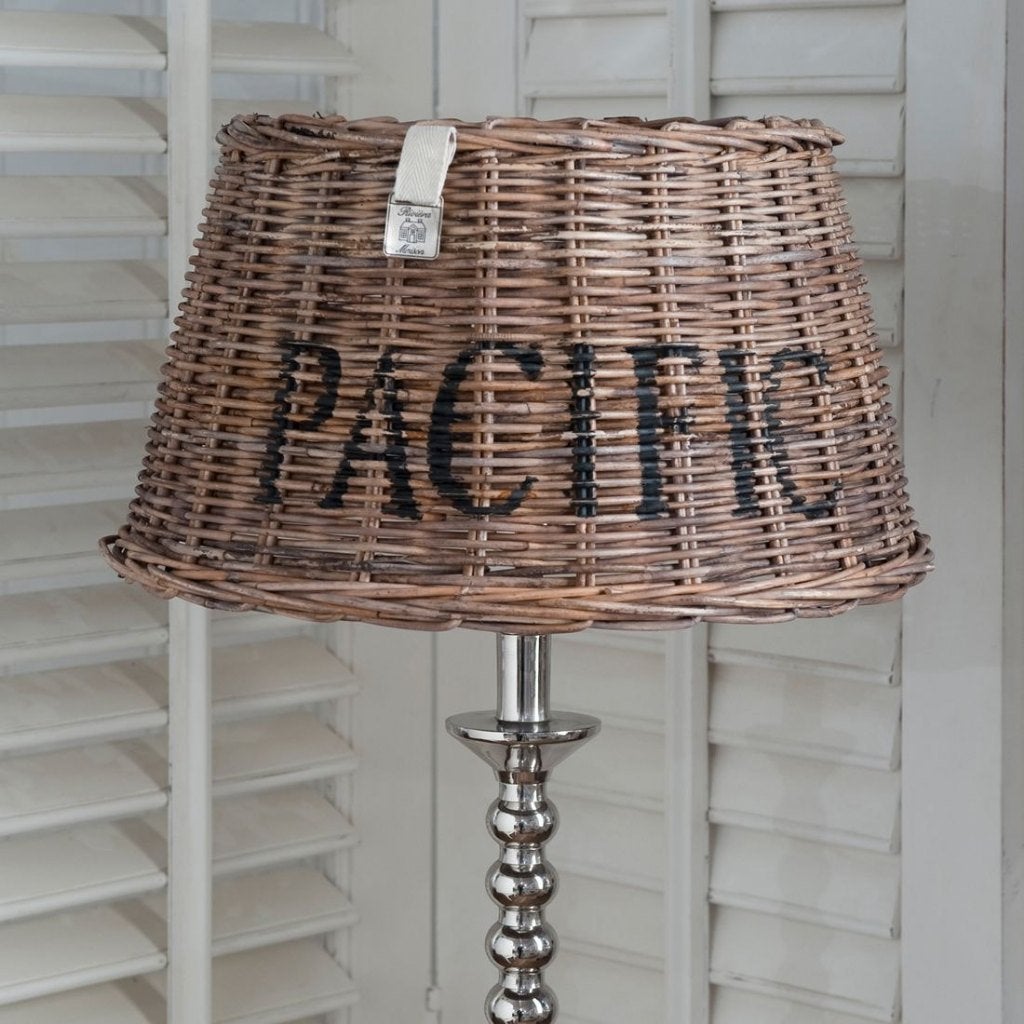 Riviera maison  rattan lampen kap   pacific, Huis en Inrichting, Ophalen of Verzenden, Zo goed als nieuw, Rond
