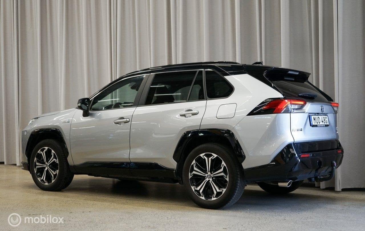 Toyota RAV4 2.5 Plug-in Hybrid AWD Style, Pano, trekhaak, Automaat, Gebruikt, Adaptive Cruise Control, 4 cilinders