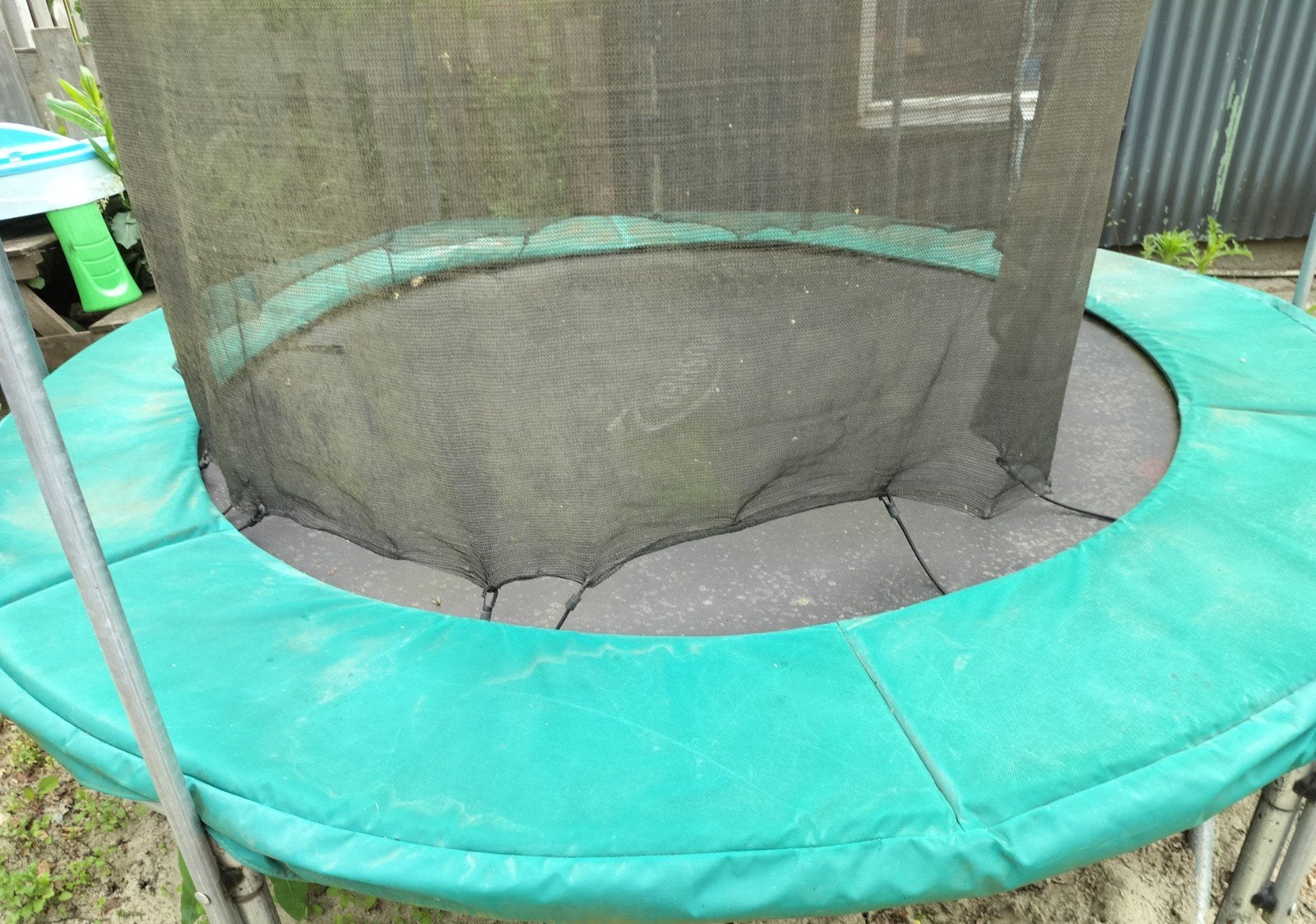 Trampoline met veiligheidsnet - Gebruikt, Ophalen of Verzenden, Gebruikt