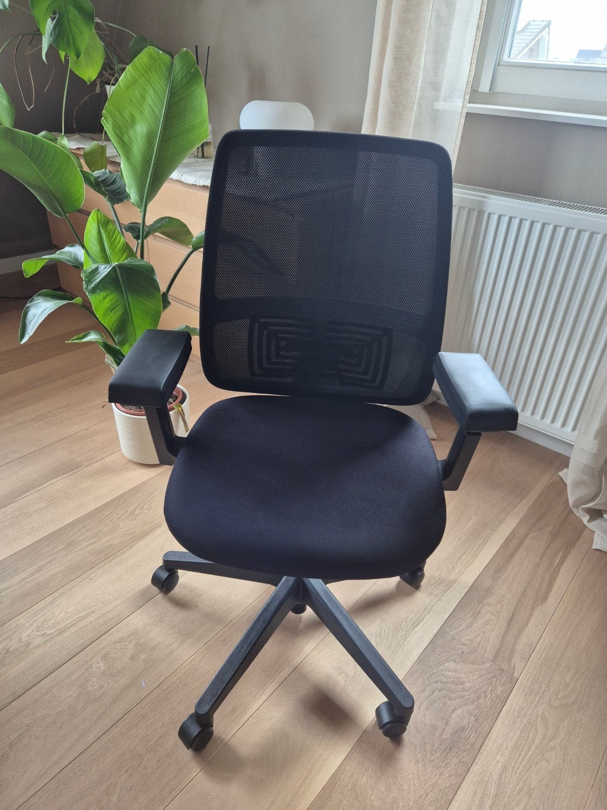 Haworth ergonomische bureaustoel (arbo verstelbaar), Ophalen, Gebruikt, Zwart, Bureaustoel