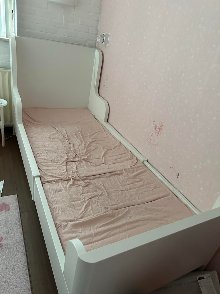 IKEA BUSUNGE meegroeibed wit 80x200 cm, Huis en Inrichting, Slaapkamer | Bedden, Zo goed als nieuw, Eenpersoons, 80 cm, Hout, Wit