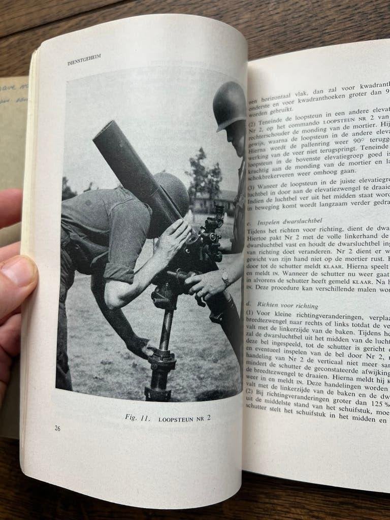 KL Defensie 4,2 inch mortier voorschrift munitie M106, Verzenden, Nederland, Landmacht
