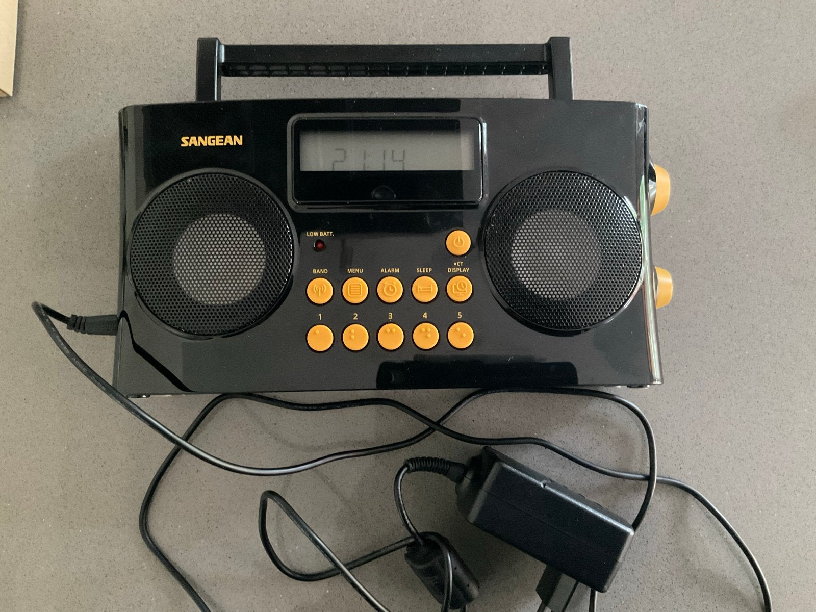 Sangean PR-D17 FM/AM Draagbare Radio met Spraakfunctie, Ophalen, Gebruikt, Radio