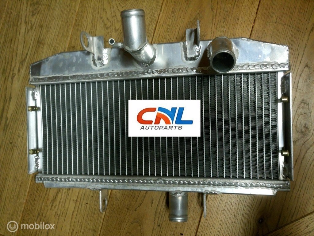 Radiateur Suzuki GT750 GT 750 1972-1977 73 74 75 76, Nieuw, Ophalen of Verzenden