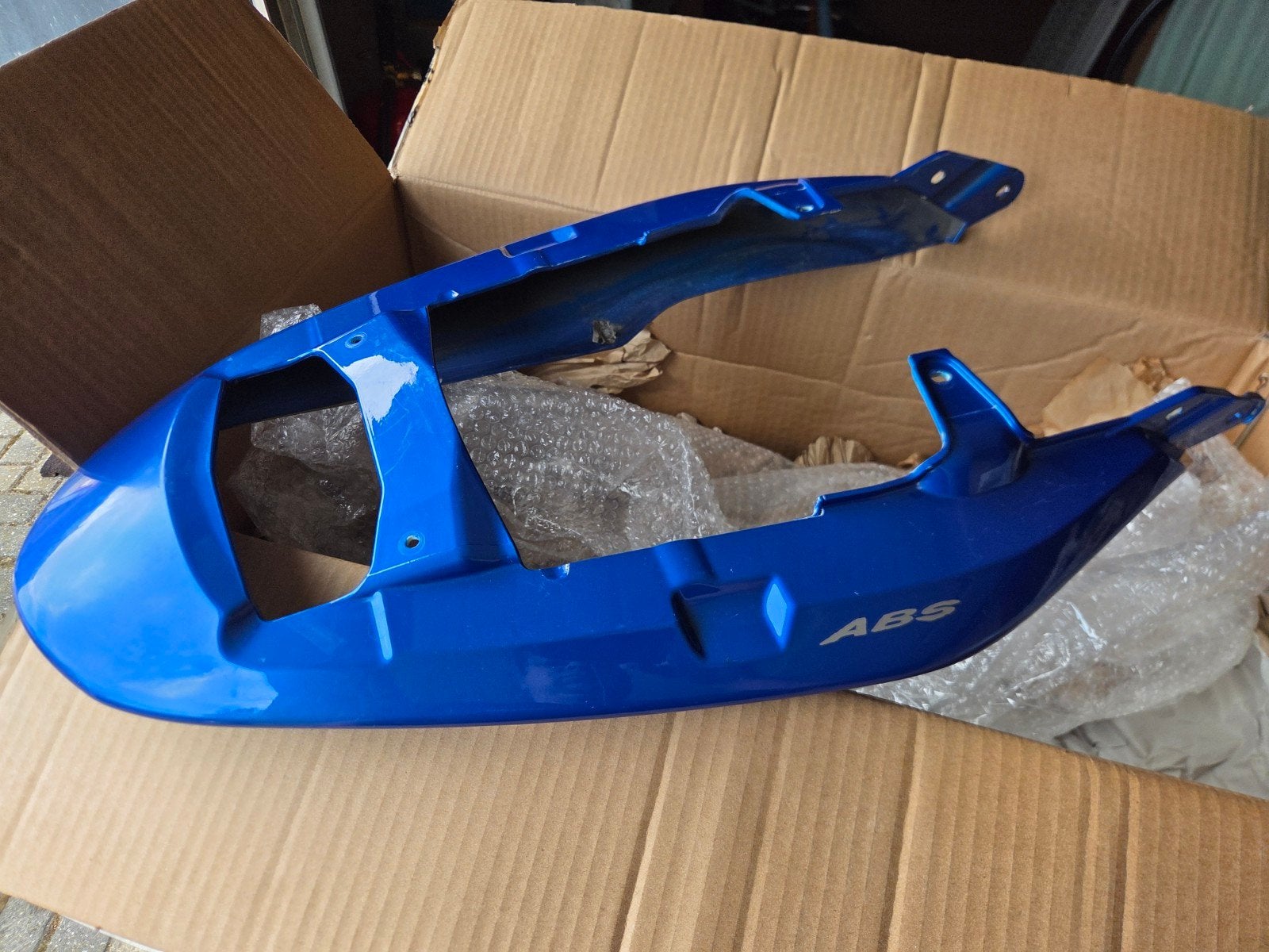 Achterpaneel Triumph Tiger 1050 - Blauw - bj.2007 t/m 2012, Motoren, Ophalen of Verzenden