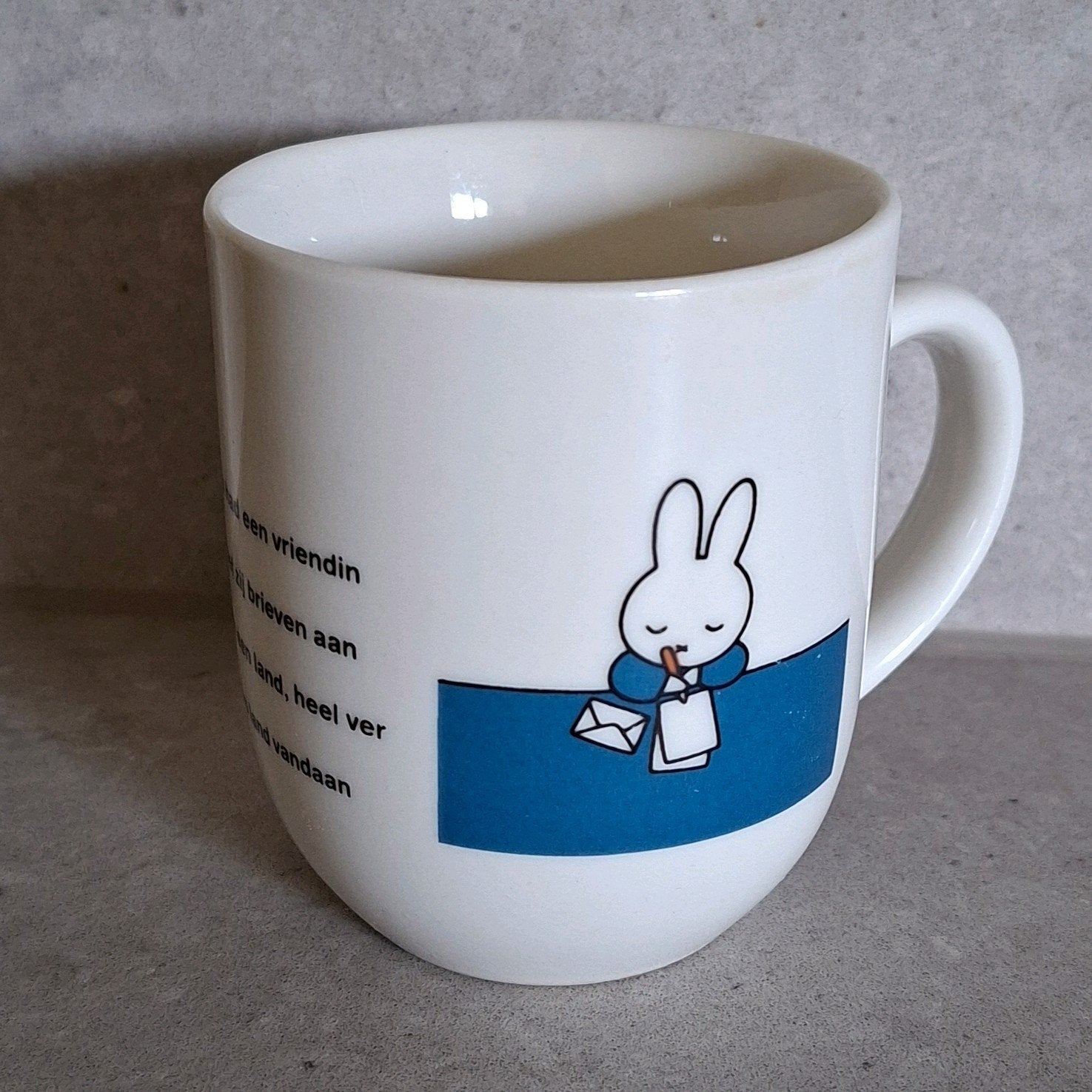 Vintage Nijntje Mok (Douwe Egberts x Dick Bruna), Ophalen of Verzenden, Porselein, Overige stijlen, Kop(pen) en/of Schotel(s)