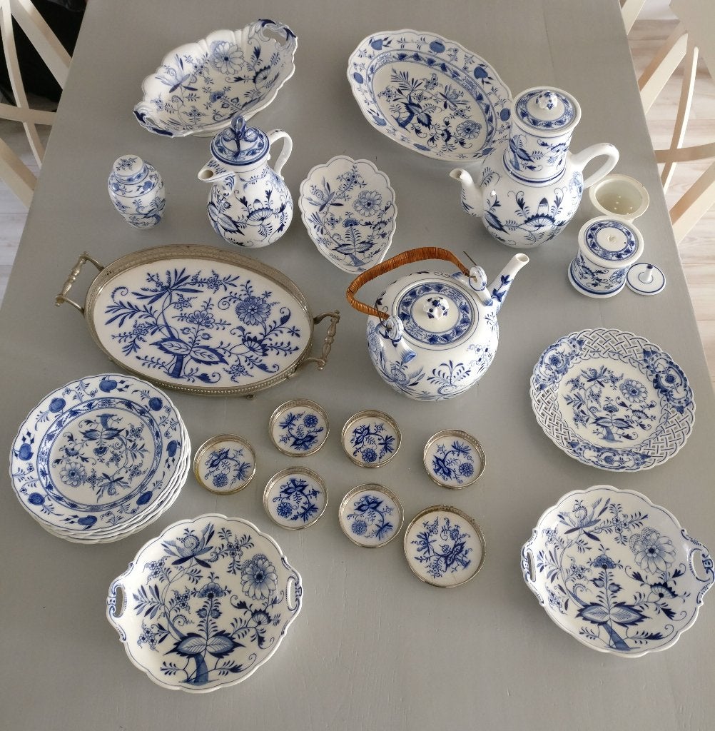 Schitterend Huttensteinach servies met Zwiebelmuster motief, Ophalen of Verzenden