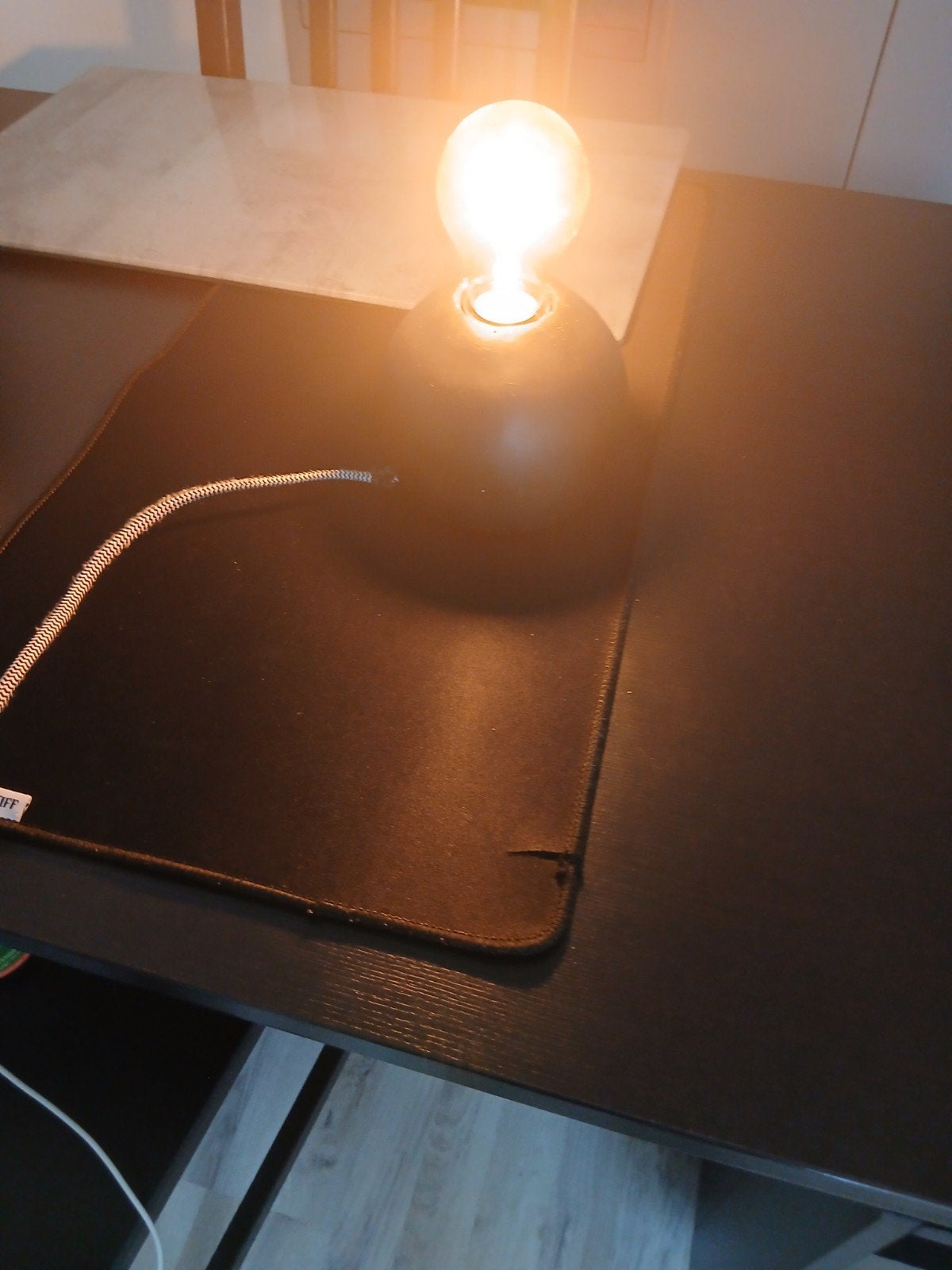 Moderne Zwarte Tafellamp met Edison Lamp, Zwart, Modern, E27 (groot), Ophalen of Verzenden