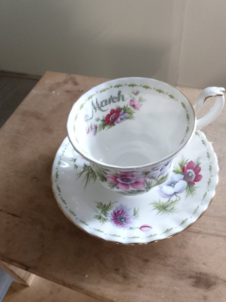 Royal Albert herenkopje, Verzamelen, Ophalen of Verzenden, Zo goed als nieuw, Porselein, Kop en/of schotel