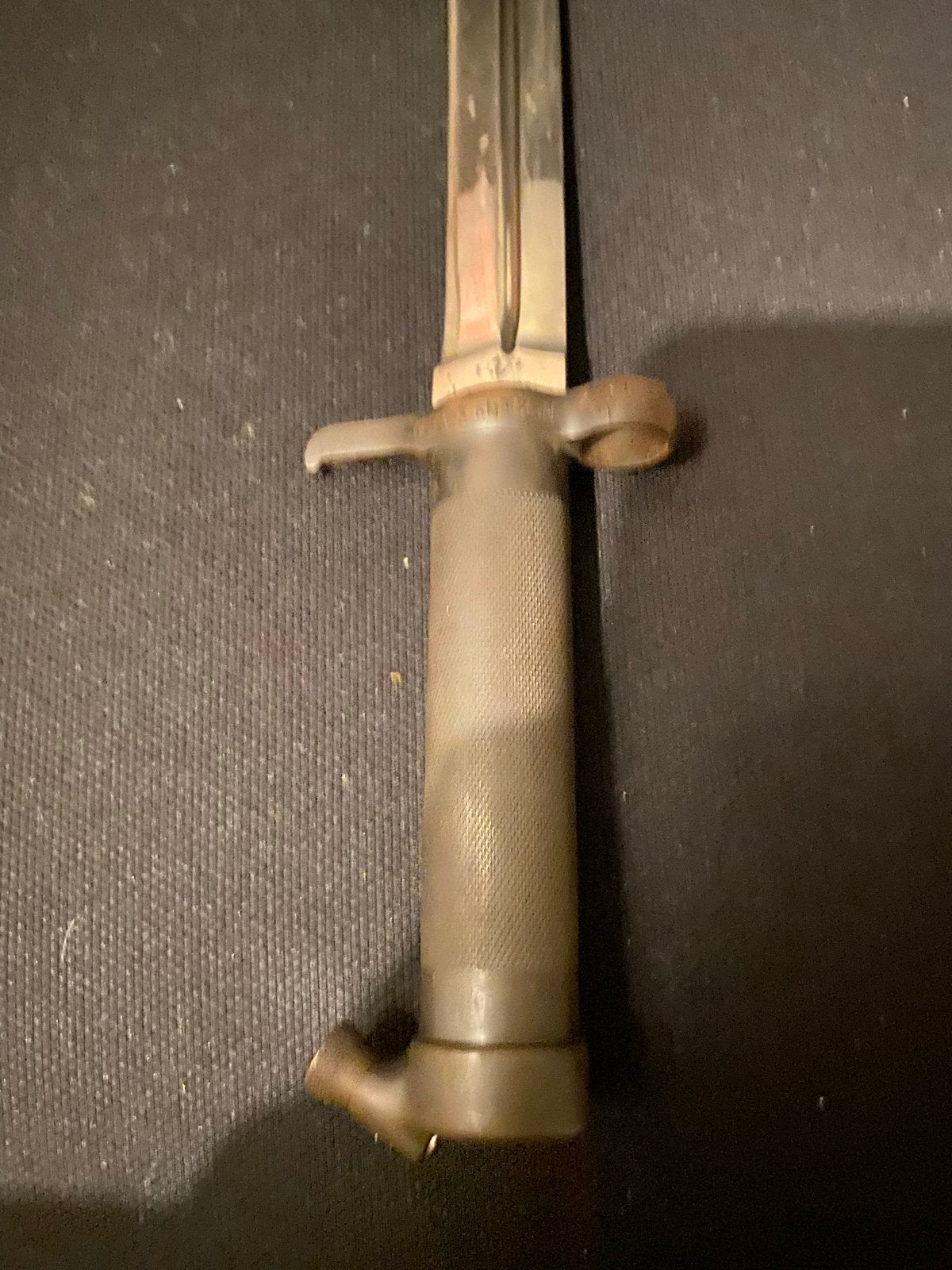 Vintage bajonet met markeringen - mogelijk WOII, Verzamelen, Verzenden, Landmacht, Overige gebieden, Mes of Dolk