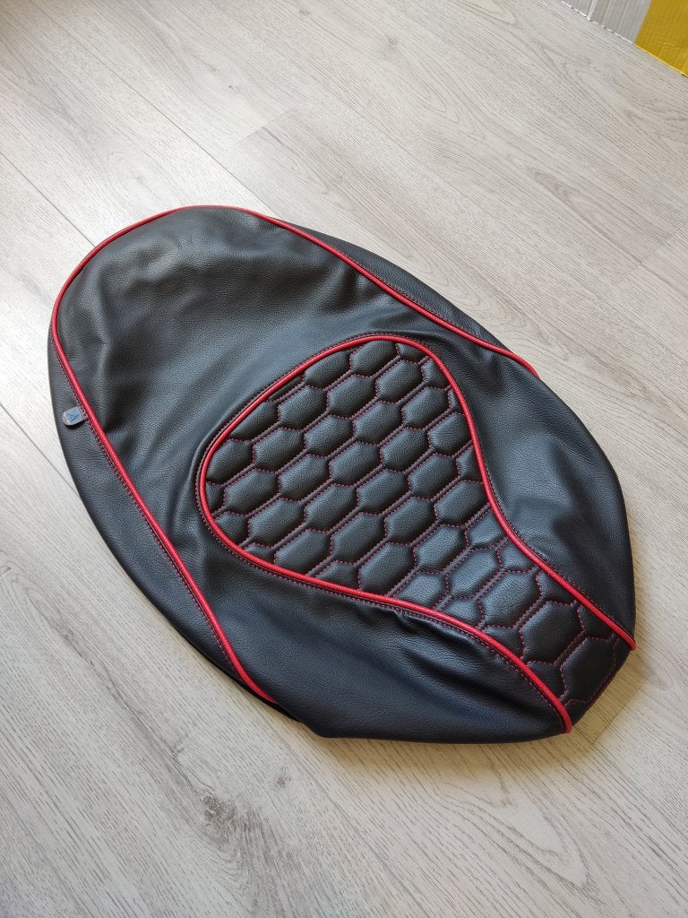 Zadelhoes buddydek Vespa Sprint Primavera rood custom NIEUW, Fietsen en Brommers, Brommeronderdelen | Scooters, Info@jynkx.com
