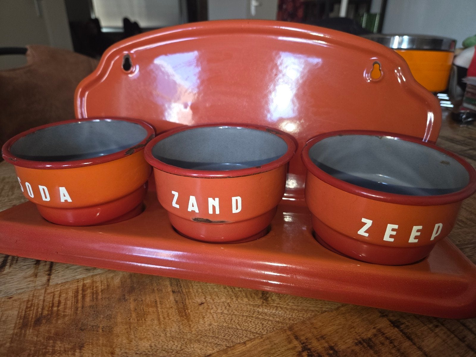 Vintage geëmailleerde rek met potjes voor Soda, Zand, Zeep, Antiek en Kunst, Ophalen of Verzenden