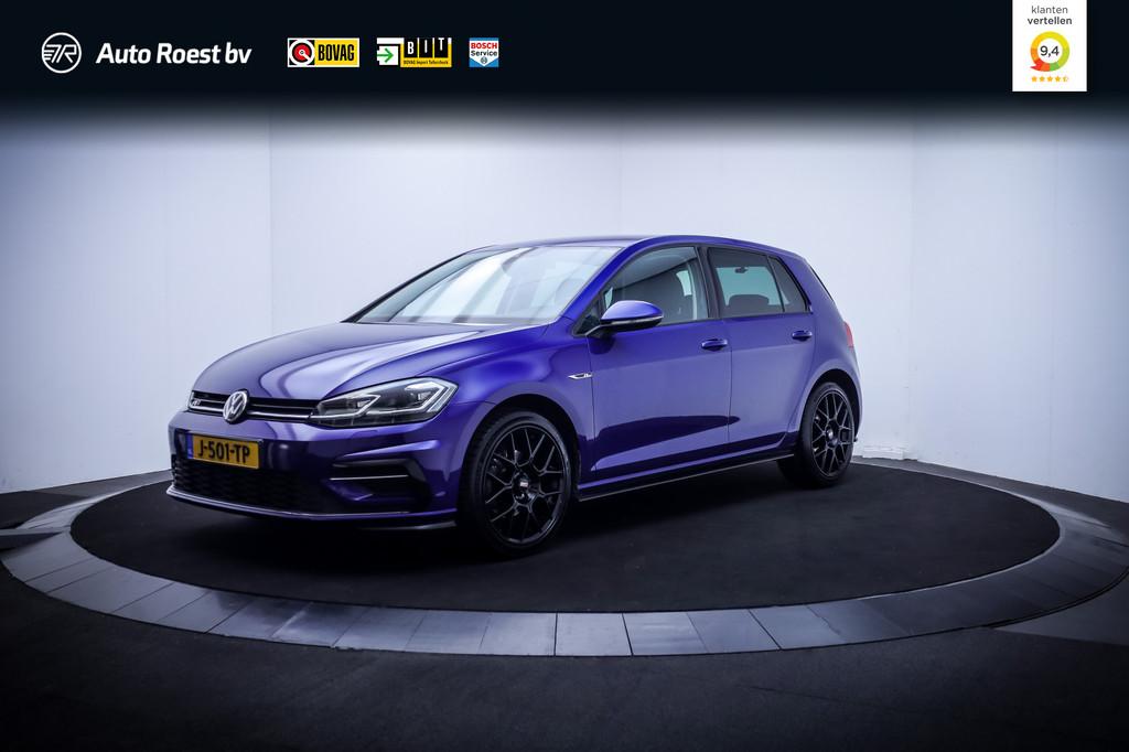 Volkswagen Golf 1.4 TSI R-LINE Highline Business FULL LED |, Gebruikt, 4 cilinders, Blauw, Alcantara