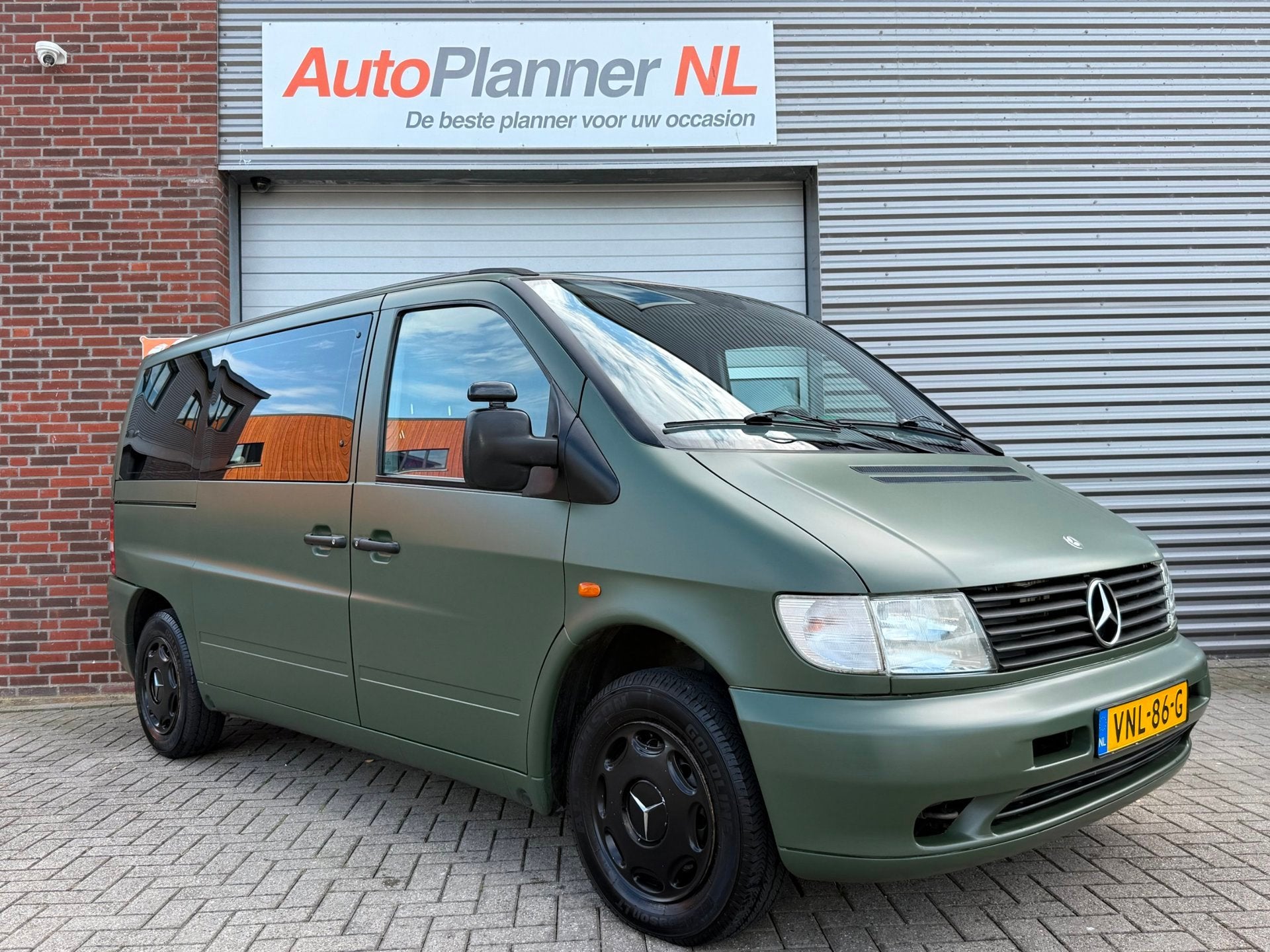 Mercedes-Benz Vito 113 Benzine! Btw Vrij! Schuifdeur! 3-Zits, Auto's, Bestelauto's, 1998 cc, Stof, Gebruikt, 4 cilinders