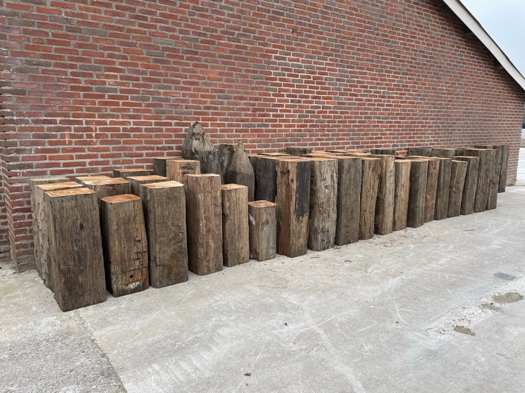 Houten sokkels !!  balken . pilaren . meerpalen, Huis en Inrichting, Woonaccessoires | Zuilen en Pilaren, Ophalen, Gebruikt
