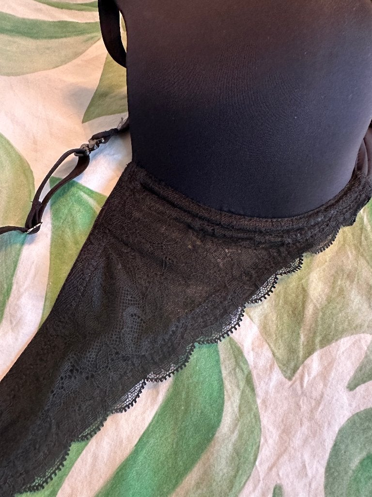 Triumph zwarte Strapless voorgevormde beugel t-shirt BH 85D, Triumph, Ophalen of Verzenden, Zwart, BH
