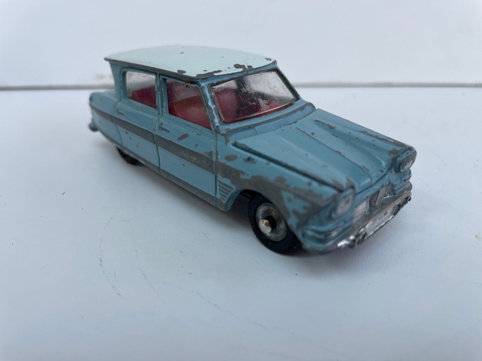 Dinky Toys Citroën 3 CV 557 - Vintage Speelgoedauto, Ophalen of Verzenden, Gebruikt, Auto, Dinky Toys