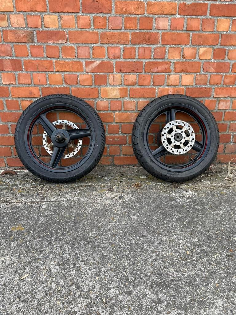 Schakelbrommer velgen+banden, Fietsen en Brommers, Ophalen, Zo goed als nieuw, Overige typen