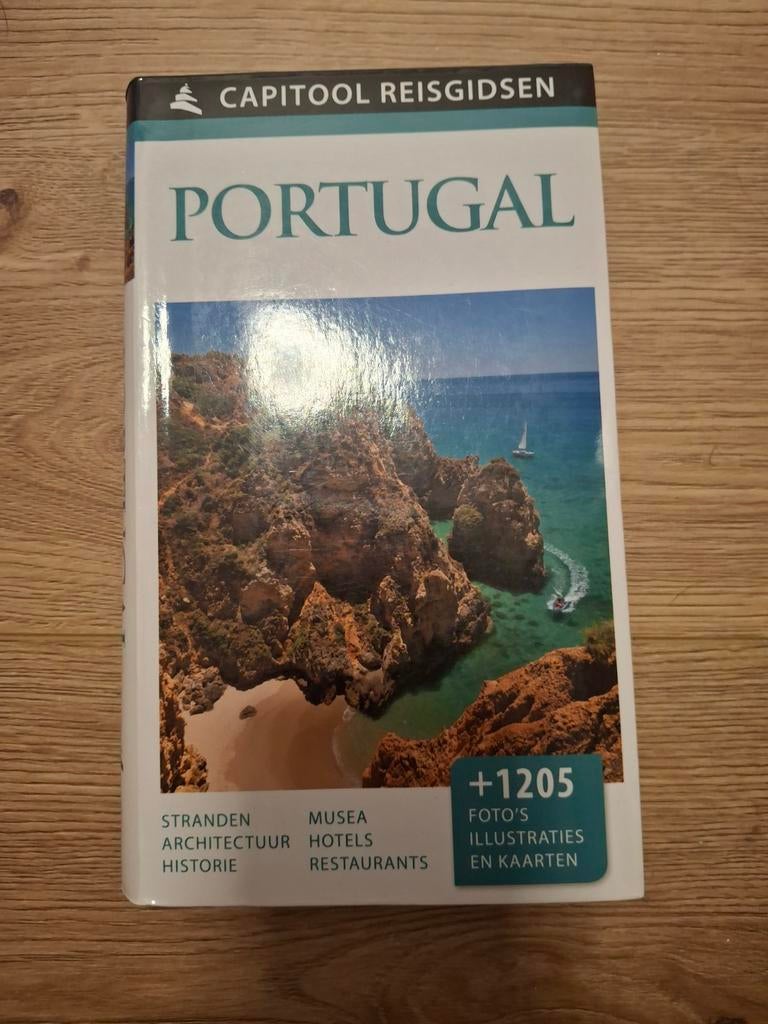 Susie Boulton - Portugal, Capitool, Ophalen of Verzenden, Reisgids of -boek, Europa