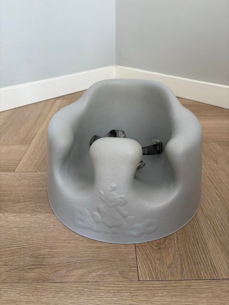 Bumbo Floor Seat, Kinderen en Baby's, Kinderstoelen, Zo goed als nieuw, Overige typen, Gordel(s), Ophalen of Verzenden