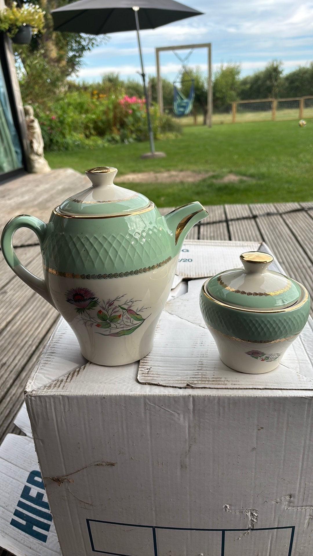 Moulin des Loups Koffiepot en suikerpot, Antiek en Kunst, Antiek | Servies los, Ophalen of Verzenden