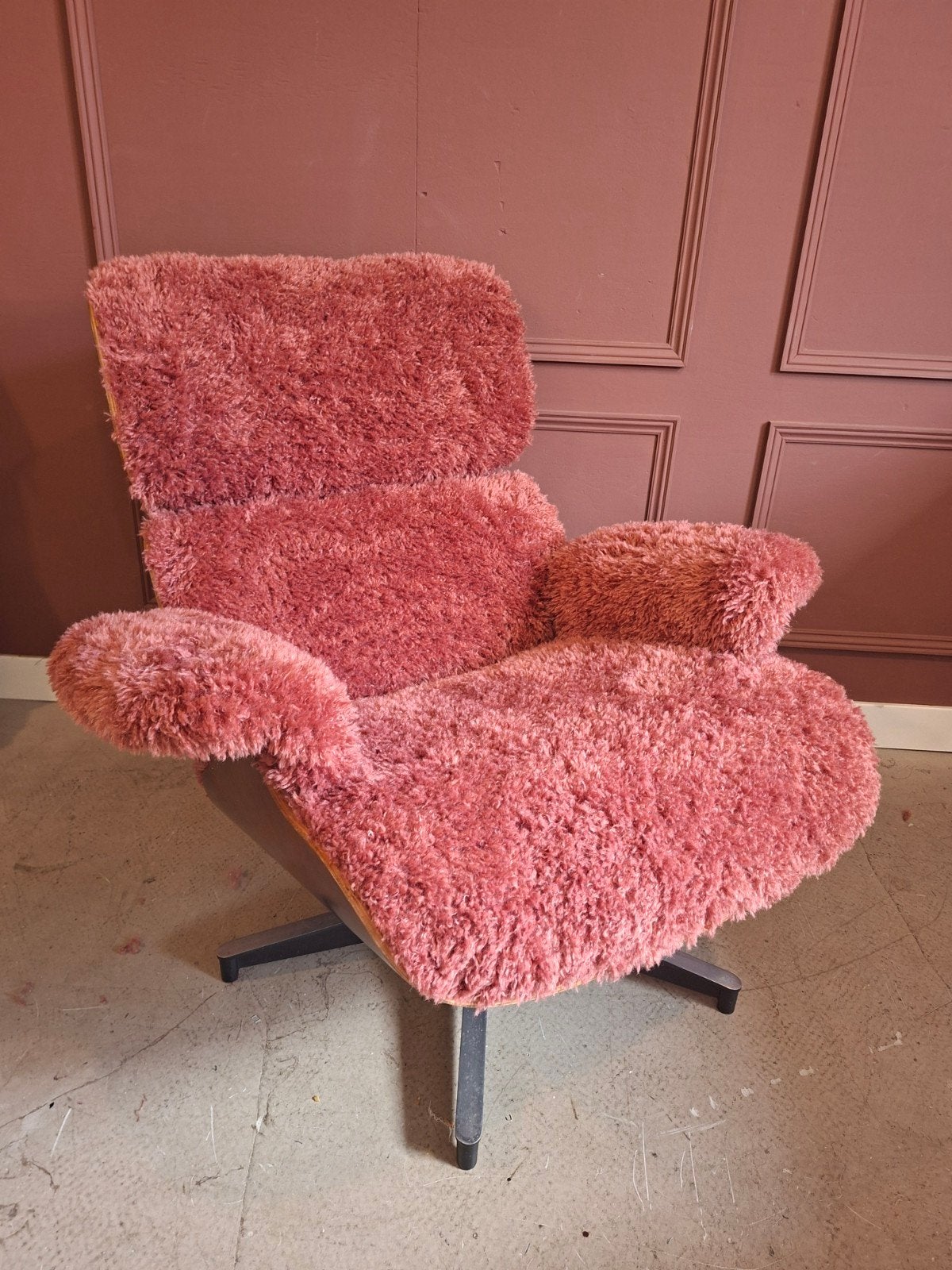 lounge chair / lounge stoel met voetenbank, Huis en Inrichting, Modern, Comfortabel, Gebruikt, Hout, 75 tot 100 cm