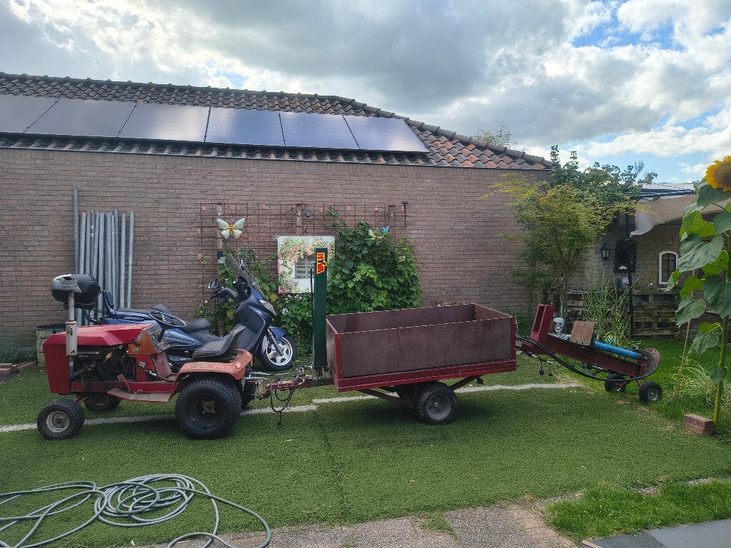 tuintractor met nieuwe achterwielen,kipper en kloofmachine, Ophalen, Gebruikt, Overige merken, Elektrische starter