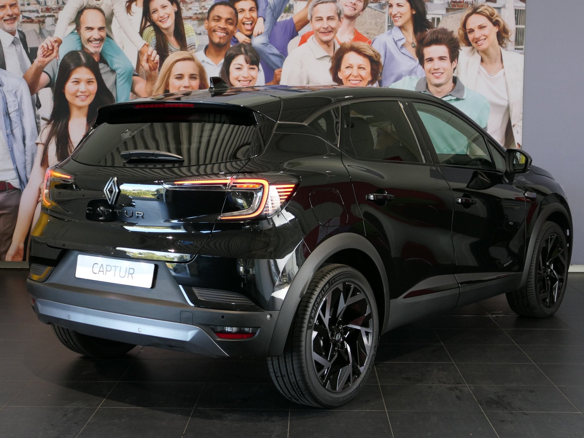Renault Captur 1.8 E-Tech full hybrid 160 esprit Alpine Elek, Auto's, Bedrijf, SUV of Terreinwagen, Te koop, Captur