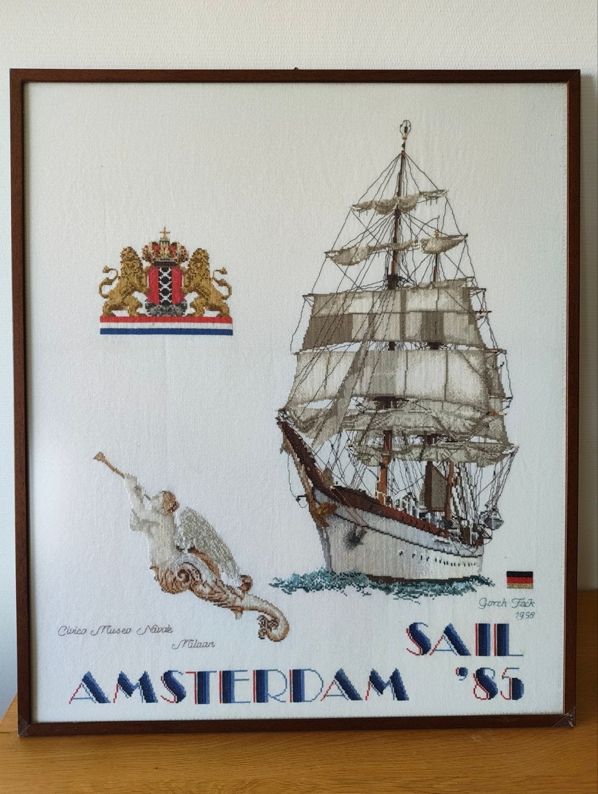 Borduurwerk Sail Amsterdam '85, Gorch Fock, 60x70 cm, Ophalen, Zo goed als nieuw, Overige typen