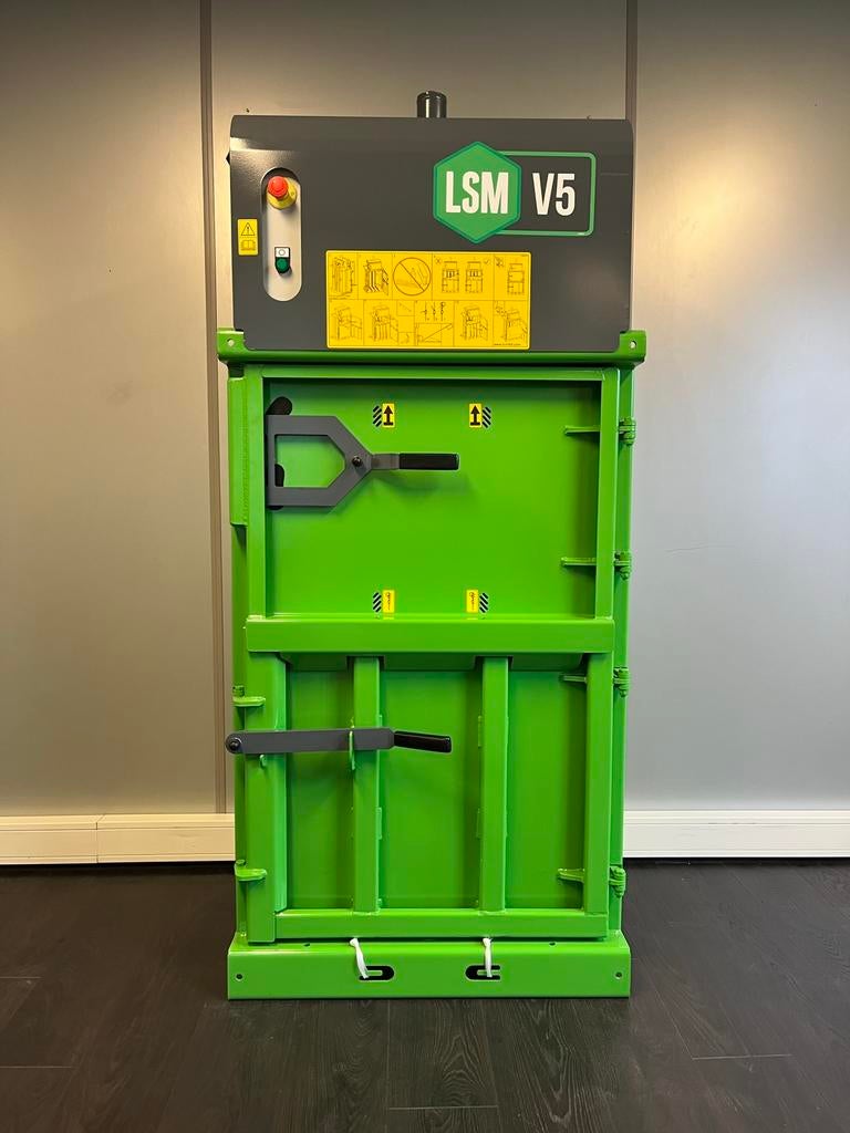 LSM V5 | 230 volt | Balenpers | Papierpers | Plasticpers, Ophalen of Verzenden, Nieuw