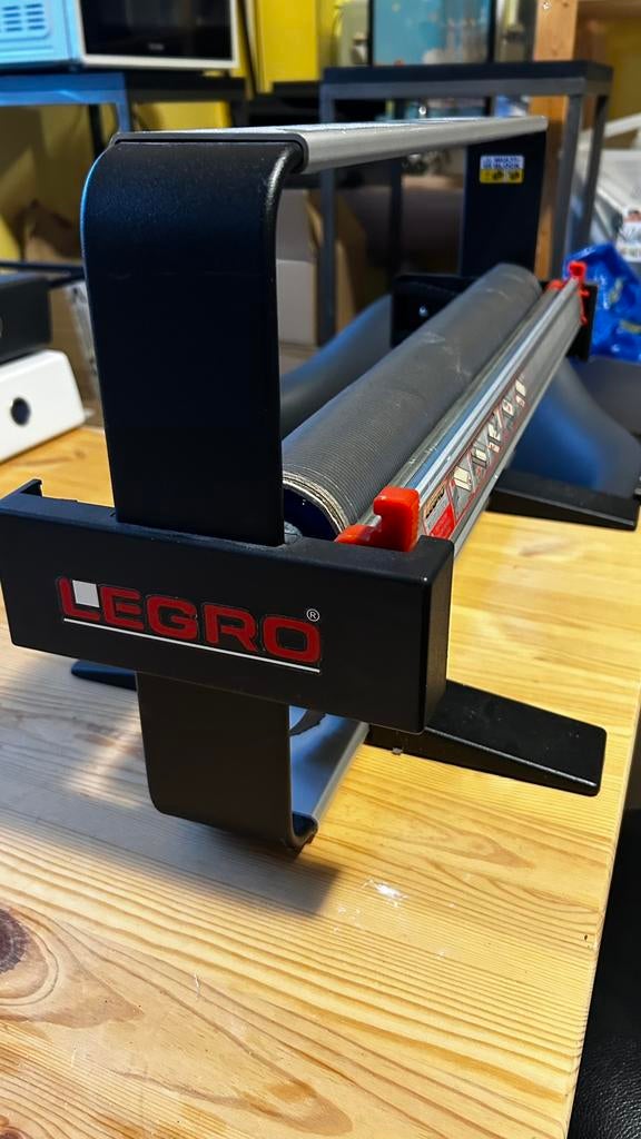 Legro papier-dispenser/papierrolhouder, Ophalen, Gebruikt