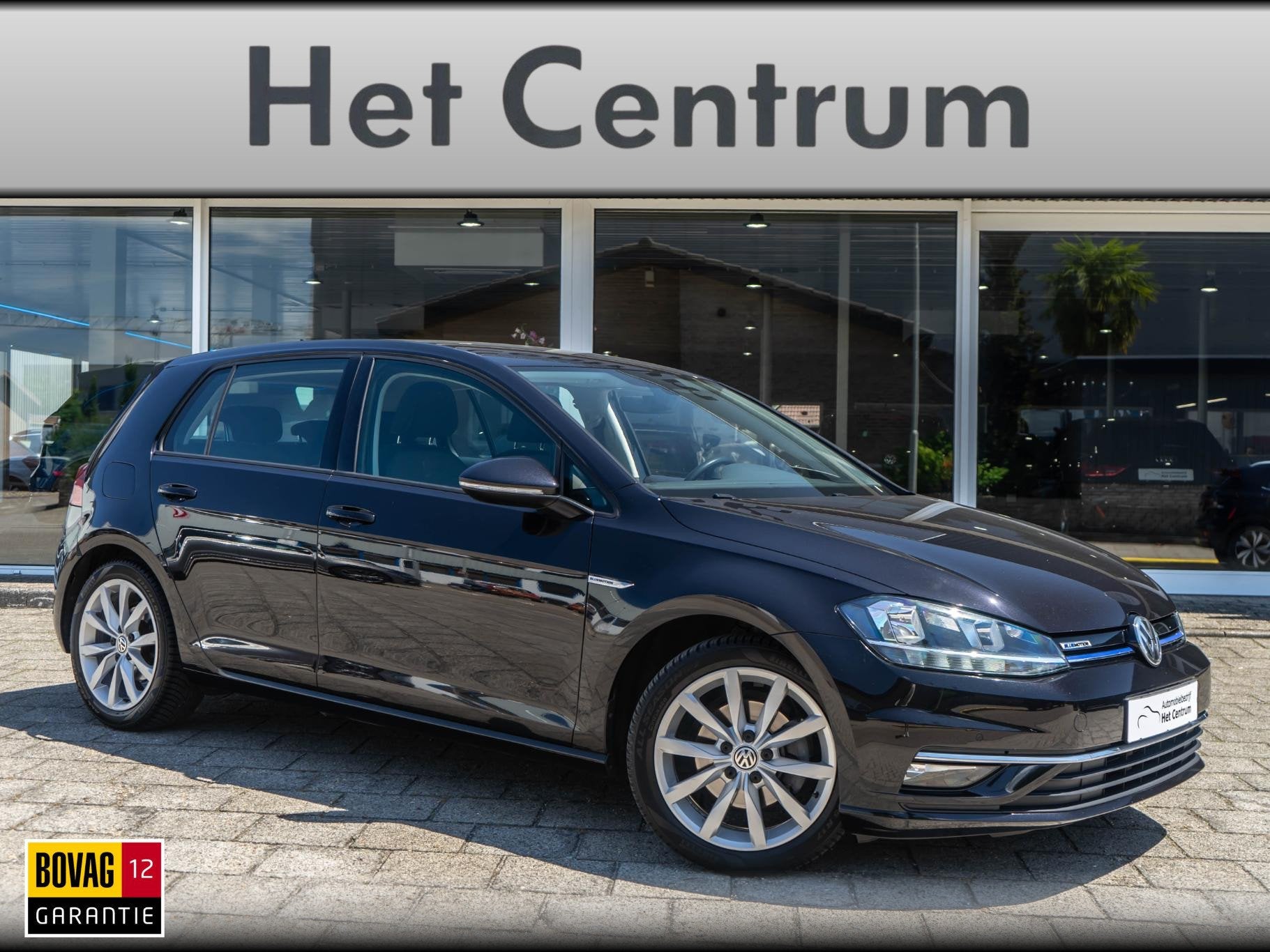 Volkswagen Golf 1.5 TSI Highline carplay - alcantara - dig., Auto's, 4 cilinders, Zwart, Origineel Nederlands, Bedrijf