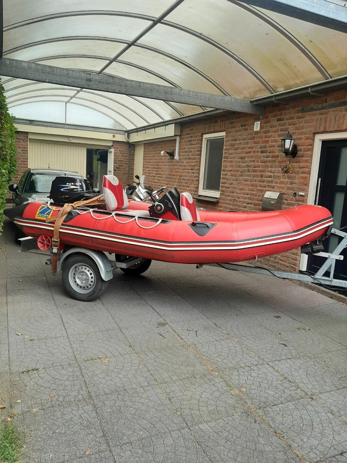 Zodiac Futura S  3.50m  15pk parsun 4 takt op trailer, Watersport en Boten, Rubberboten, Ophalen, Aluminium, Stuurconsole, 15 pk