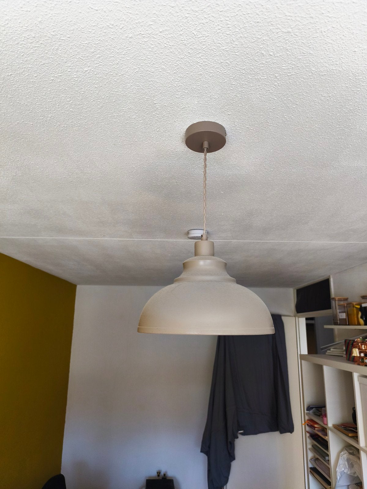 Karwei hanglamp lichtbruin/lichtgrijs, Ophalen of Verzenden, Gebruikt, Metaal