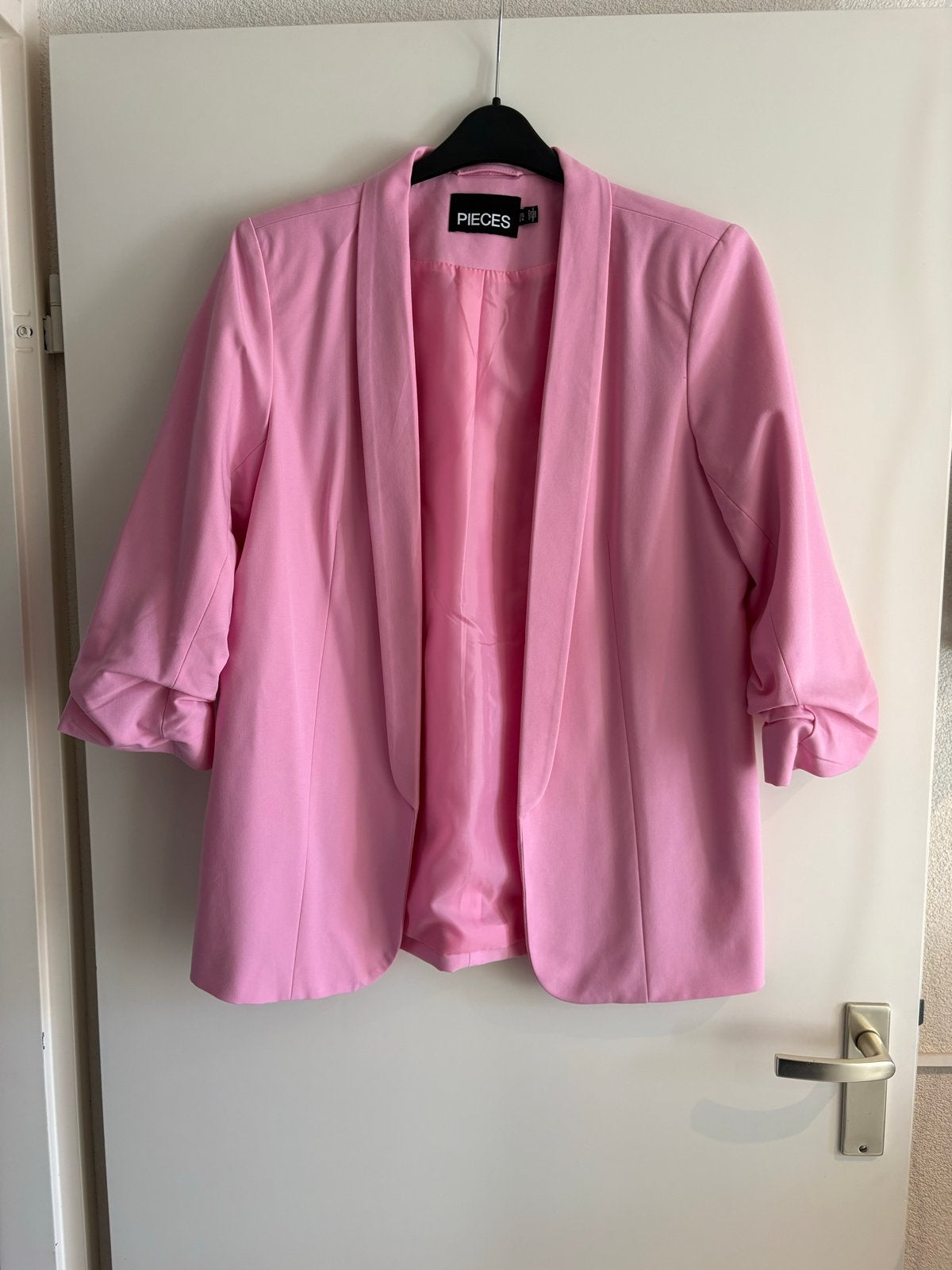Roze blazer van Pieces, maat XL, Kleding | Dames, Maat 46/48 (XL) of groter, Ophalen of Verzenden, Zo goed als nieuw, Jasje