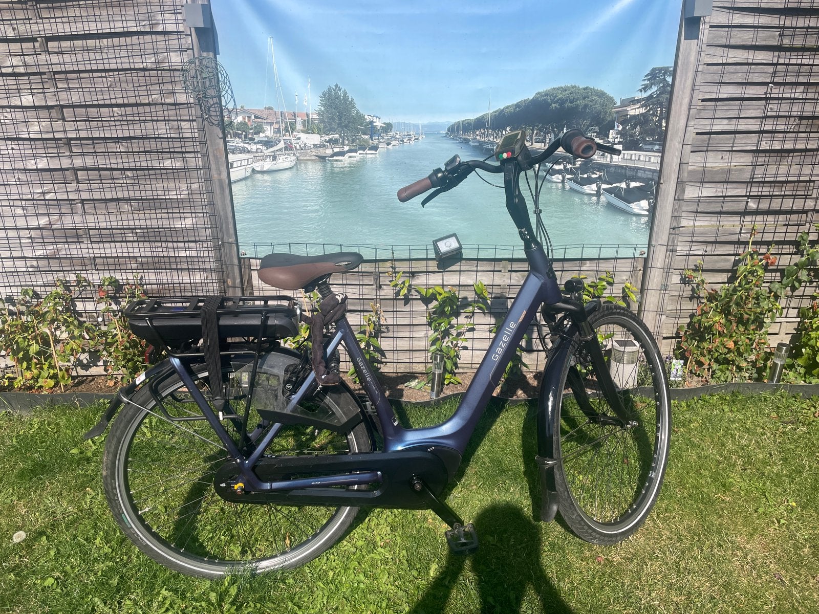 Gazelle Orange 7 speed. Maat 54, Ophalen, Zo goed als nieuw, 51 tot 55 cm, 50 km per accu of meer