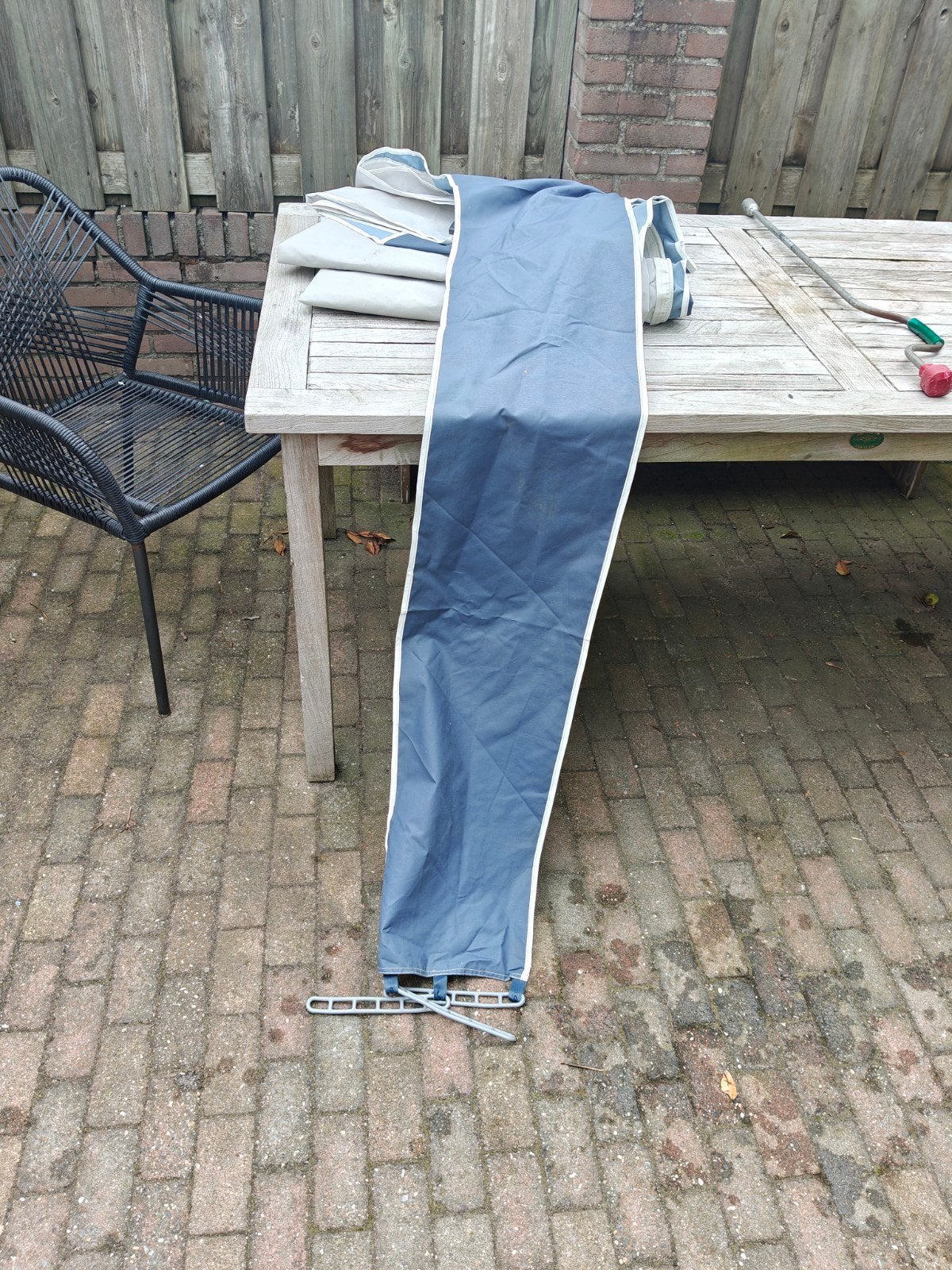 Voortentluifel/schaduwdoek voor caravan of camper, Verzenden