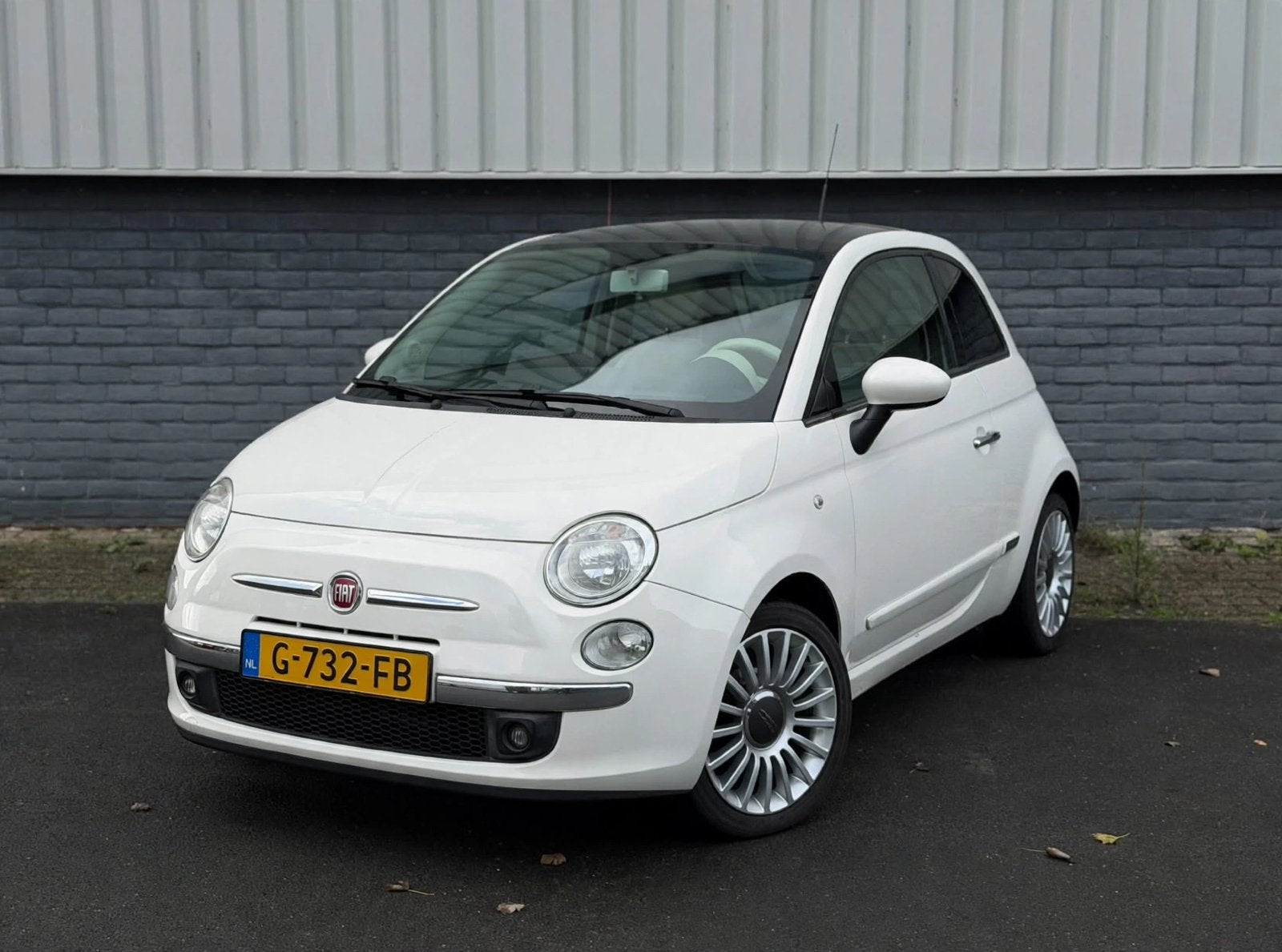 Fiat 500 1.2 Handbak Nieuwe APK | Airco | Pano | Nette Auto, Auto's, Stof, 4 cilinders, 840 kg, Wit