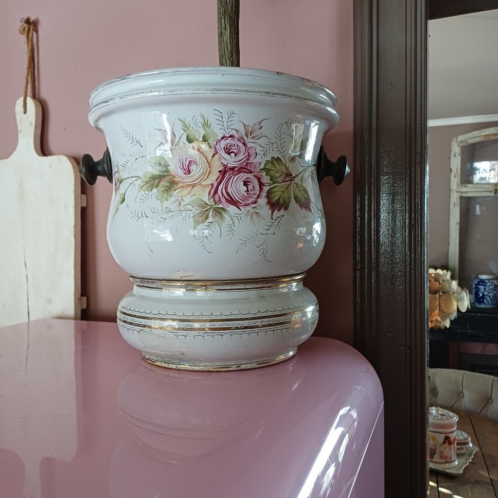 Oud Frans brocante bloempot ijzeren  pot bloemen, Ophalen