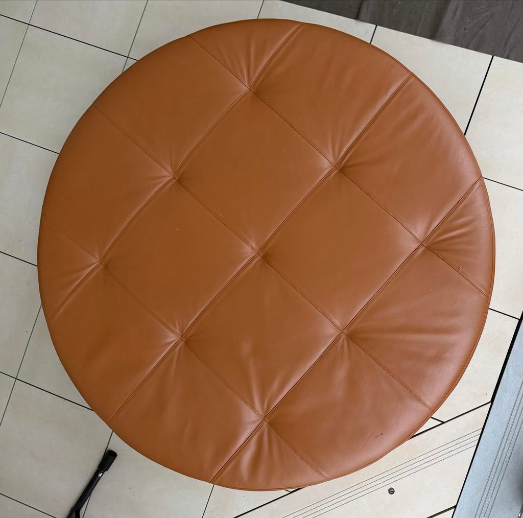 Poltrona Frau - Leren Poef - Puff Cubo 120x120, Ophalen, Minder dan 50 cm, Leer, Zo goed als nieuw