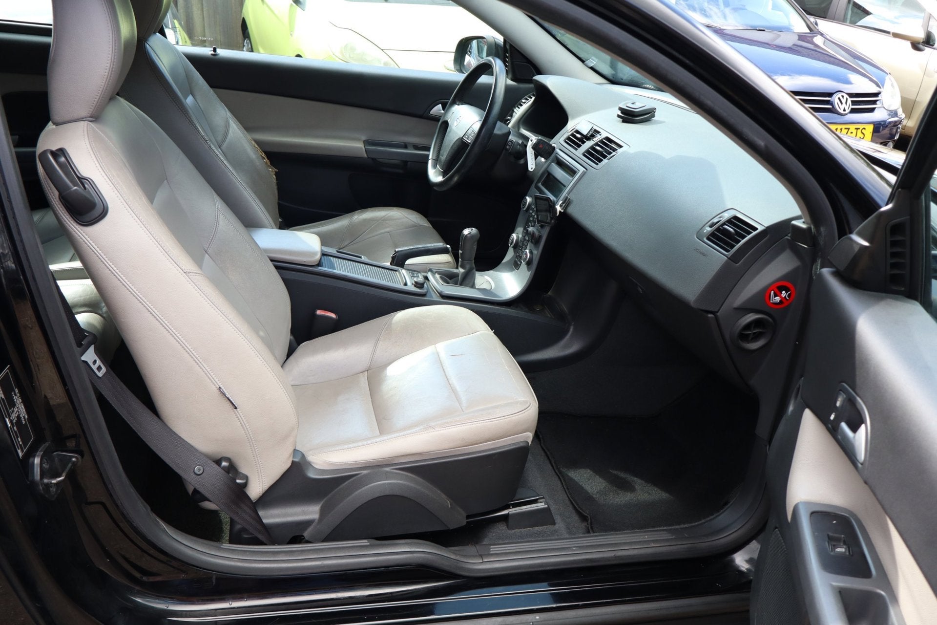 Volvo C30 1.6D DRIVe € 650,-, Auto's, Voorwielaandrijving, Gebruikt, 4 cilinders, 4 stoelen