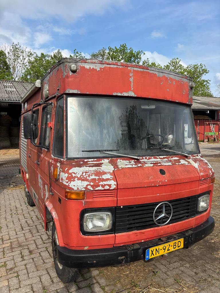 Mercedes 408 Camper - Project of Opknapper, Buscamper of Camperbus, Ladder, Tot en met 2, Mercedes-Benz