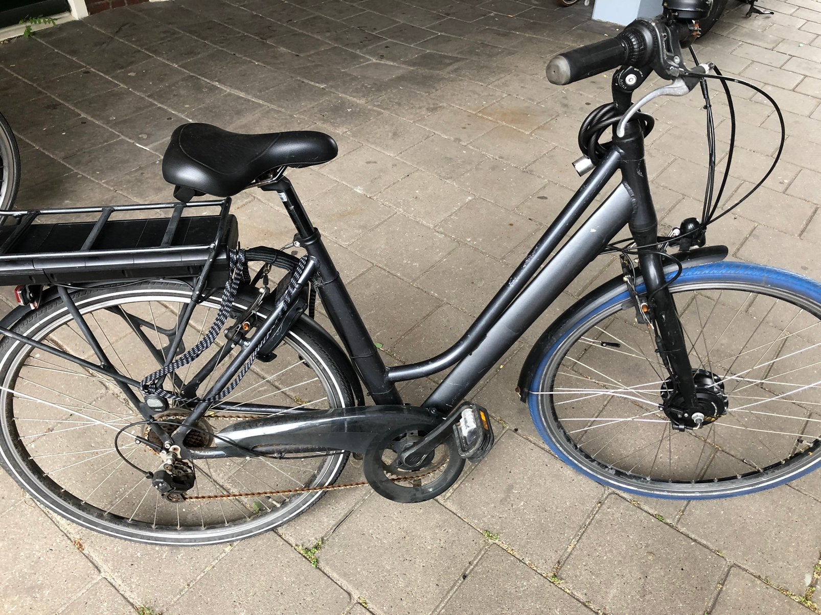 Ebike voor reparatie, Ophalen, Zo goed als nieuw