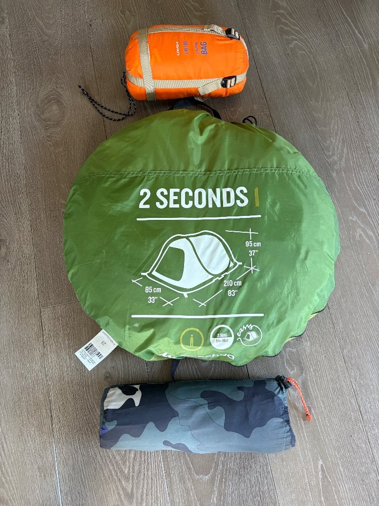 Quechua tent matras slaapzak, Ophalen of Verzenden, Zo goed als nieuw, Tot en met 2