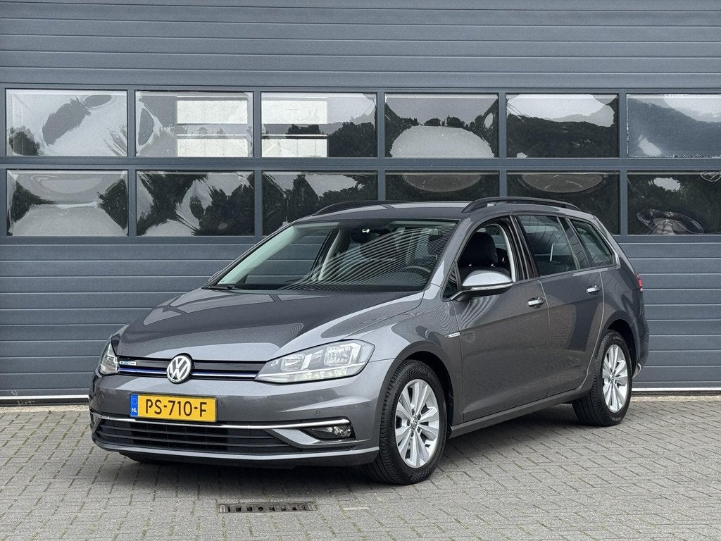 VOLKSWAGEN GOLF VARIANT 1.5 TSI COMFORTLINE I AUTOMAAT I APP, Auto's, Volkswagen, Stof, 4 cilinders, Met garantie (alle), Origineel Nederlands