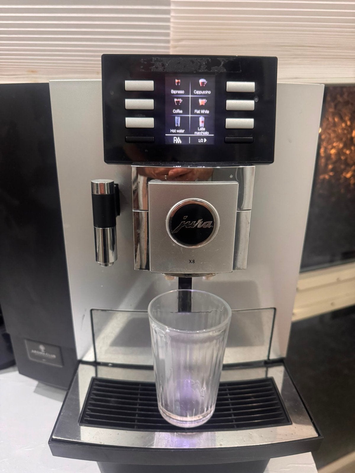 Jura X8 Professionele Koffiemachine - Zo goed als nieuw, 10 kopjes of meer, Koffiemachine, Koffiebonen, Zo goed als nieuw