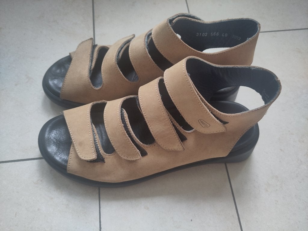Mooie Wolky dames sandalen - Weinig gedragen, Kleding | Dames, Wolky, Beige, Gedragen, Sandalen of Muiltjes