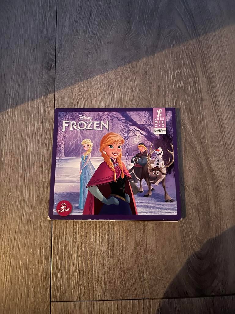 Disney Frozen CD met boekje - Zing mee!, Ophalen of Verzenden, Zo goed als nieuw, Muziek, 3 tot 5 jaar